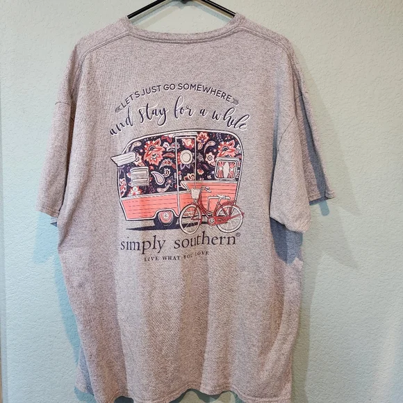 Simply Southern Women's Graphic T-shirt XXL 2XL Gray Stay A While Camper Top Pi - Picture 1 of 5